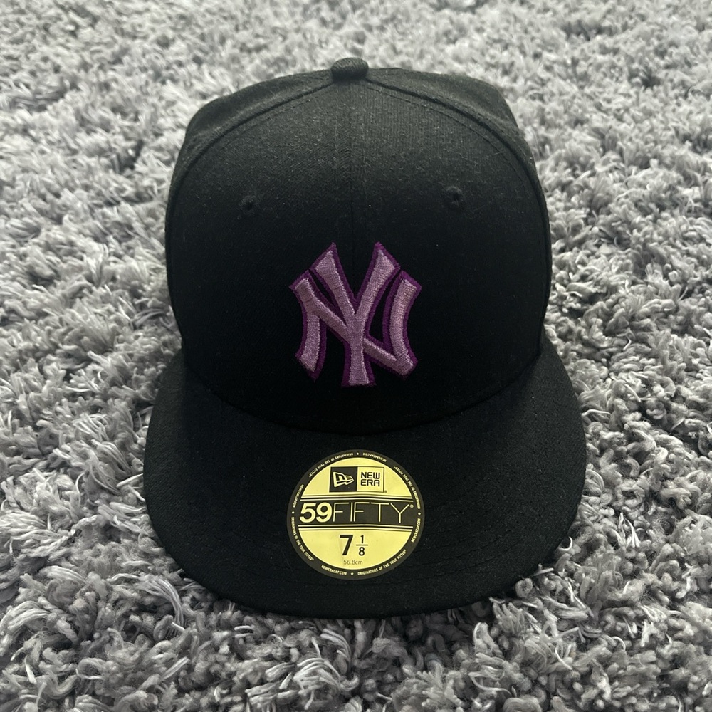 New Era Black Fitted Cap with purple yankees stitched logo
